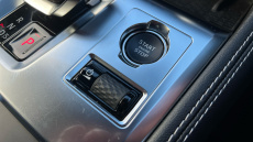 Jaguar F-Pace 2.0 D200 R-Dynamic Black 5dr Auto AWD Diesel Estate